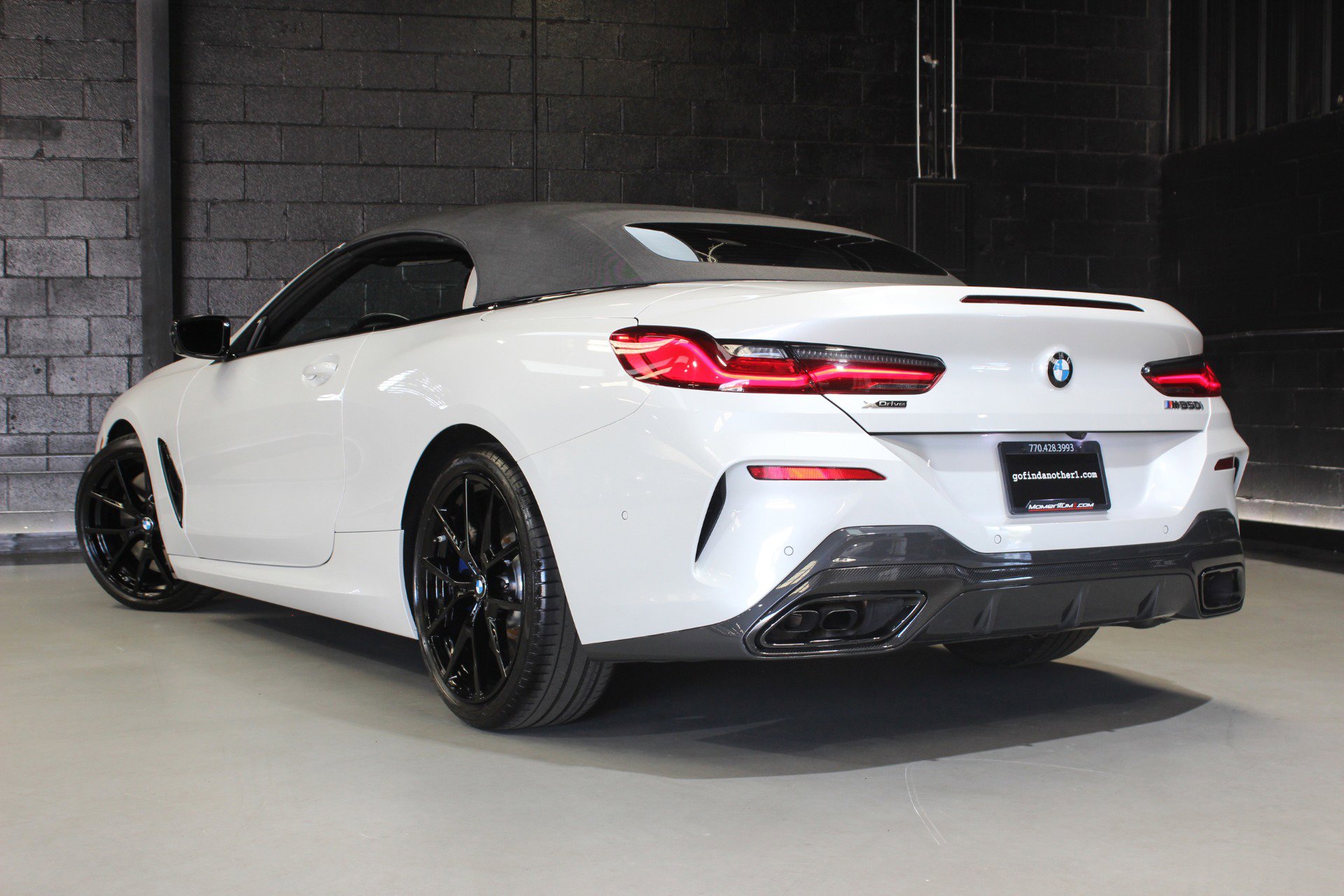 Used 2022 BMW M850i xDrive Convertible w/ M Carbon Exterior Package AWD/4WD image 12