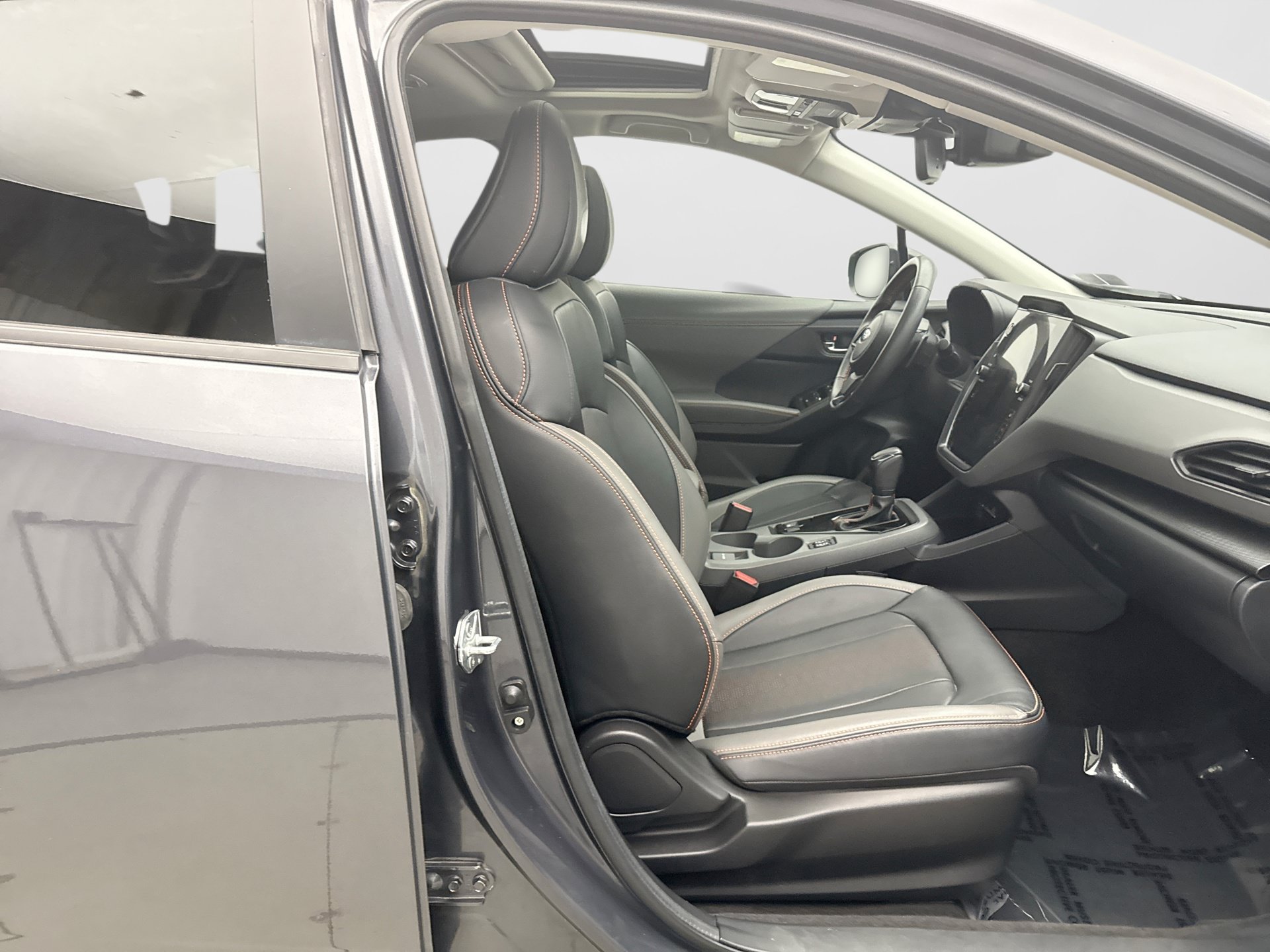 Used 2024 Subaru Crosstrek 2.5i Limited AWD/4WD image 18