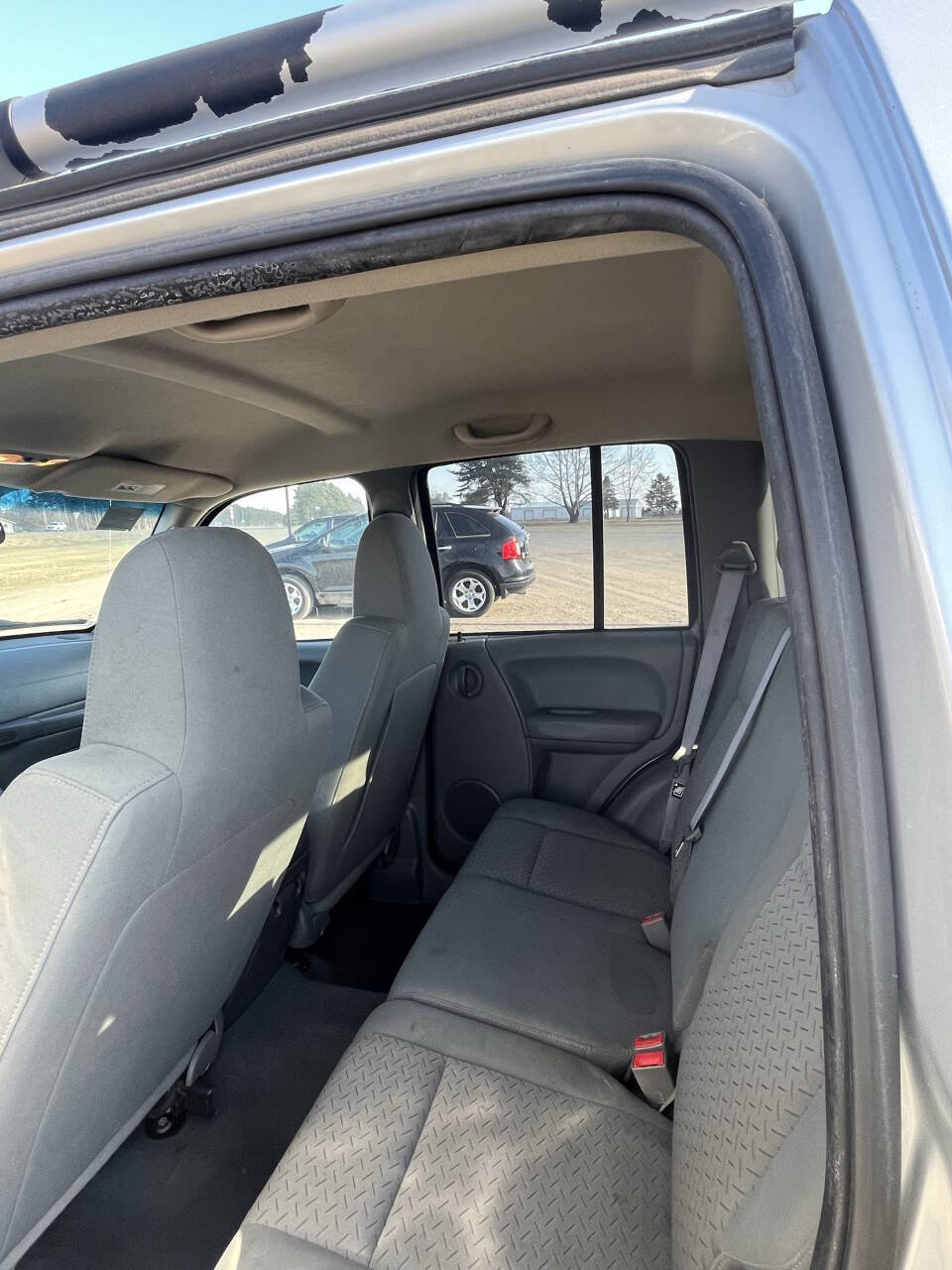 Used 2006 Jeep Liberty Renegade image 6