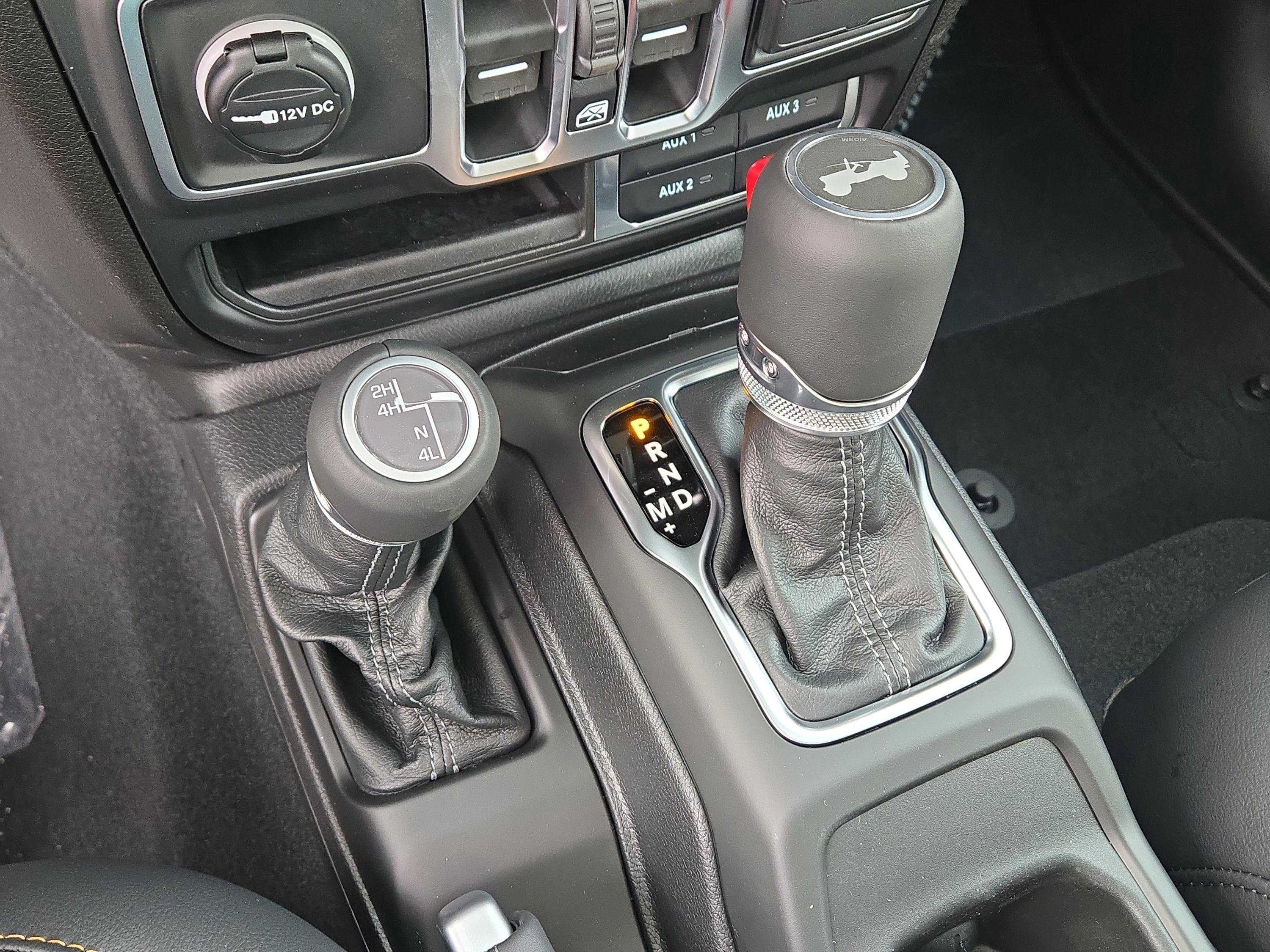 New 2026 Jeep Wrangler Unlimited Sahara AWD/4WD image 29