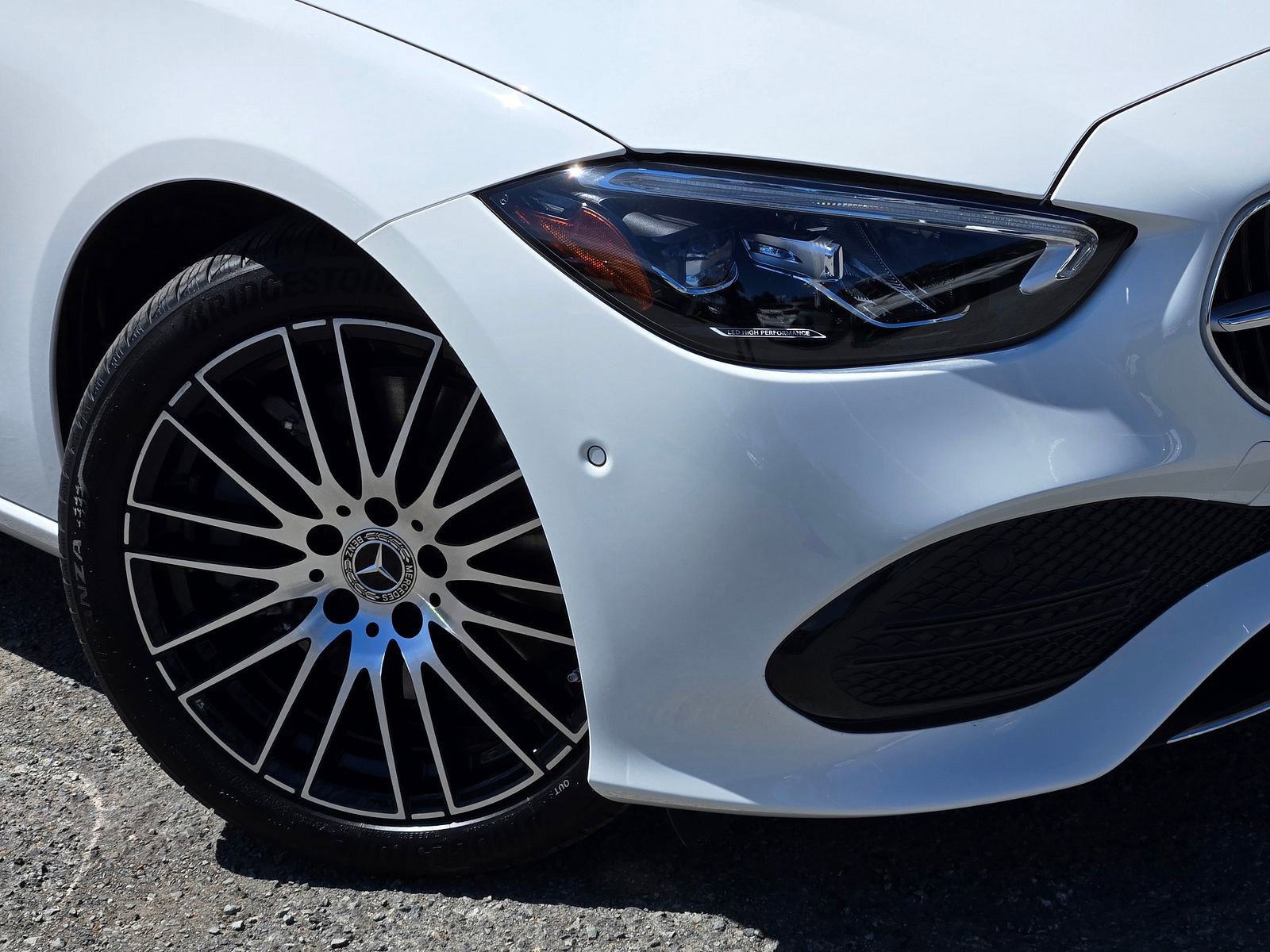 Used 2025 Mercedes-Benz C 300 Sedan image 9