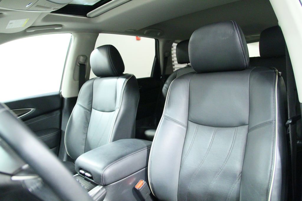 Used 2019 INFINITI QX60 Luxe w/ Essential Package AWD/4WD image 6