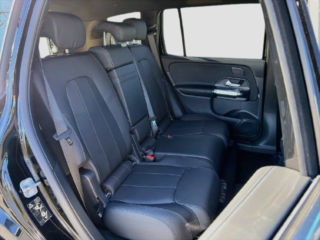 New 2026 Mercedes-Benz GLB 250 4MATIC image 26