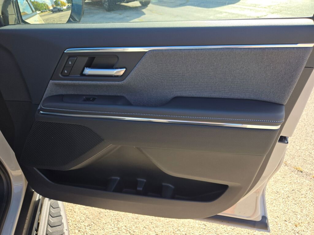 New 2026 GMC Sierra EV Elevation image 6