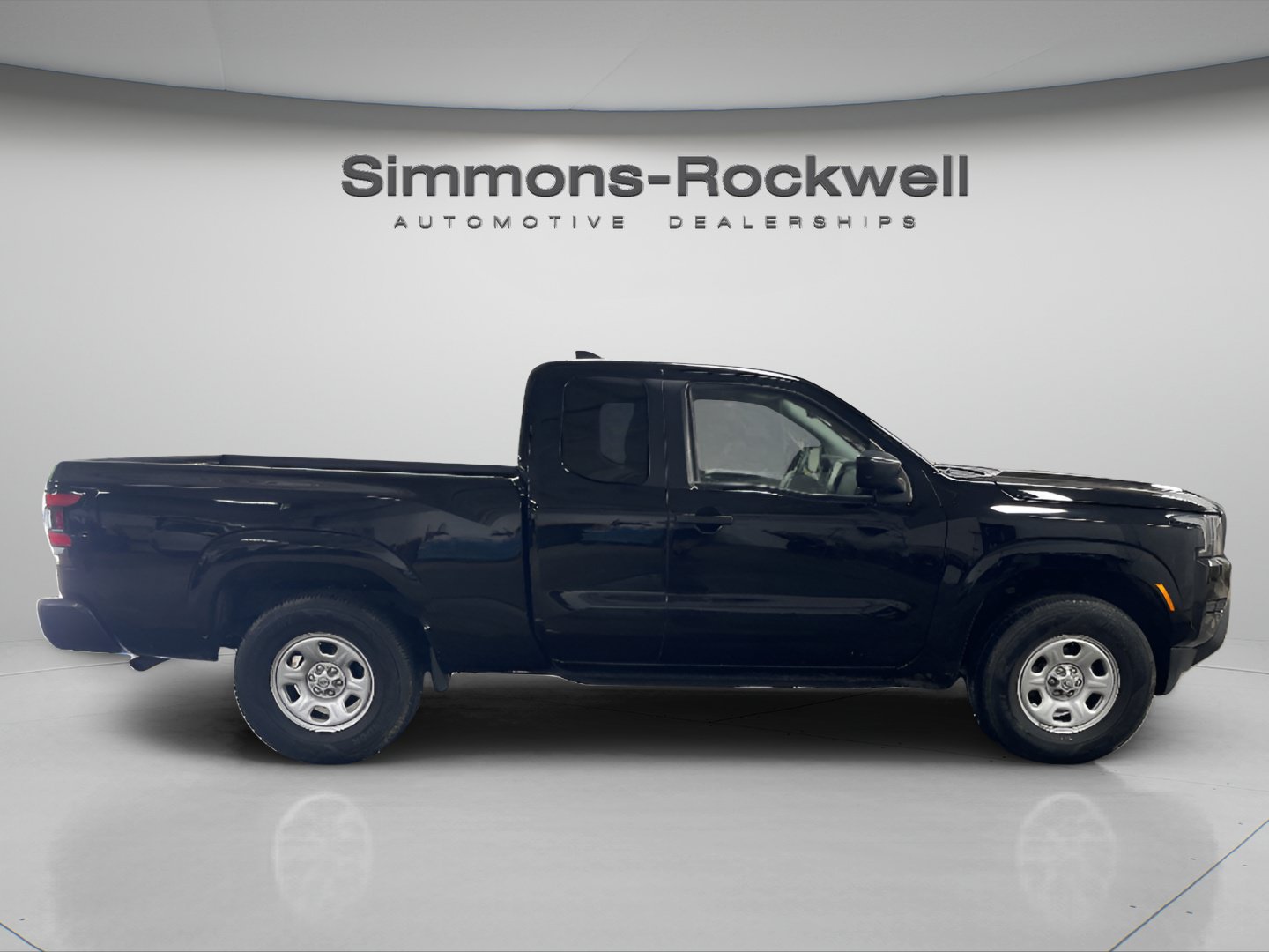Used 2022 Nissan Frontier S RWD image 6