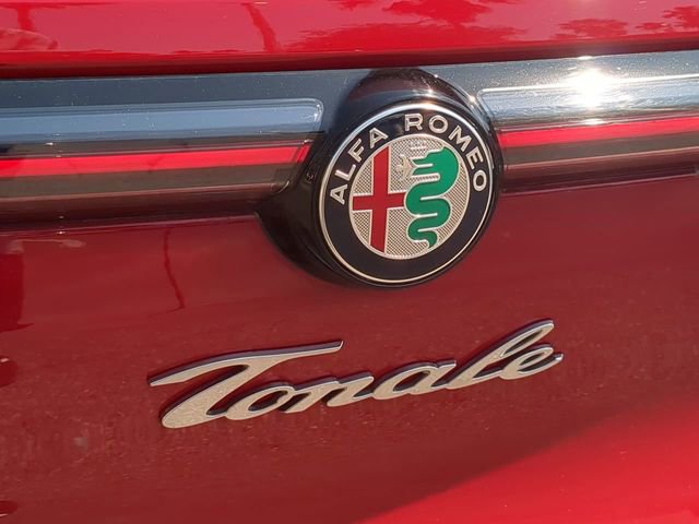 Used 2024 Alfa Romeo Tonale Veloce AWD/4WD image 13