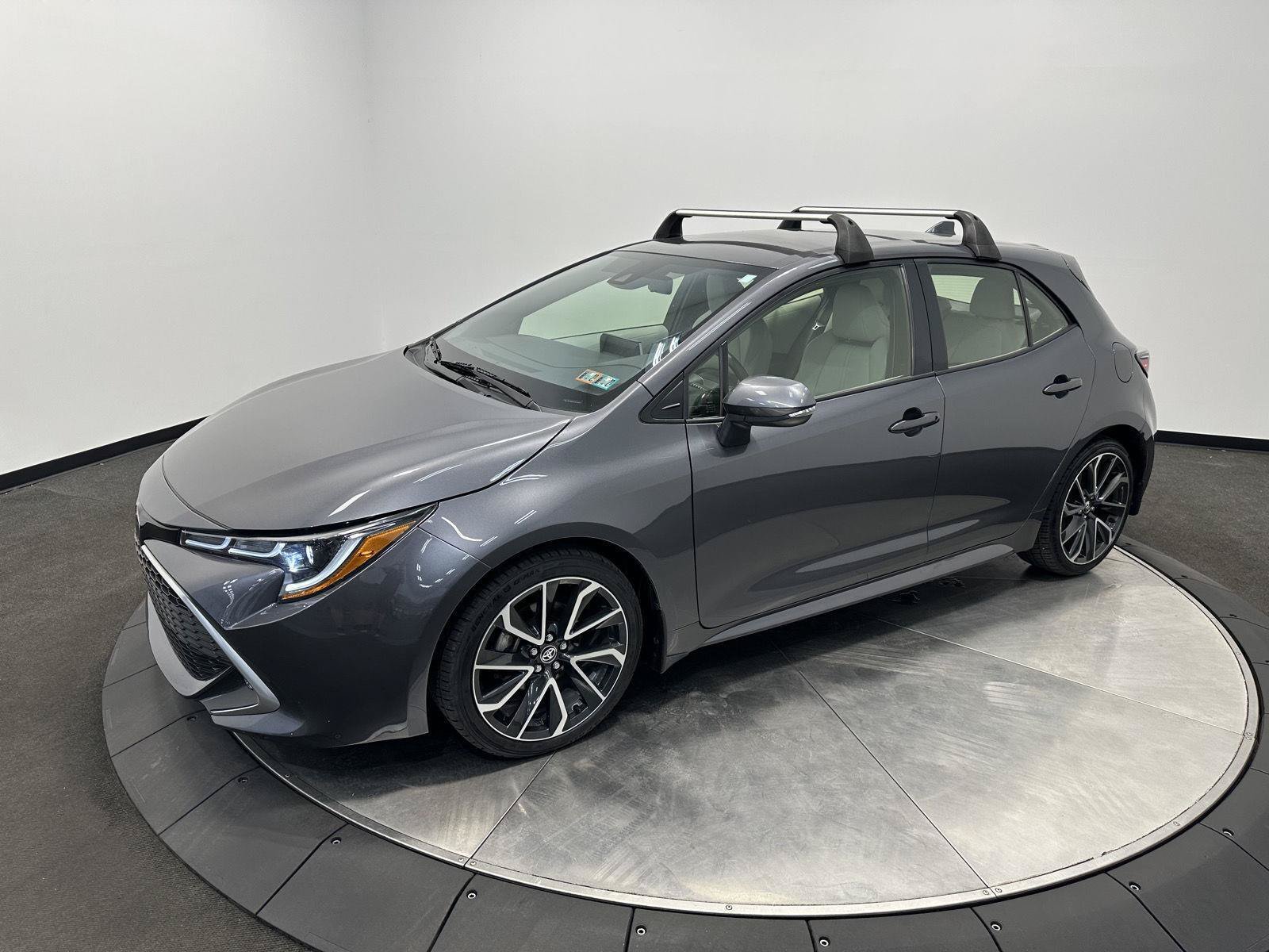Used 2022 Toyota Corolla XSE FWD image 4