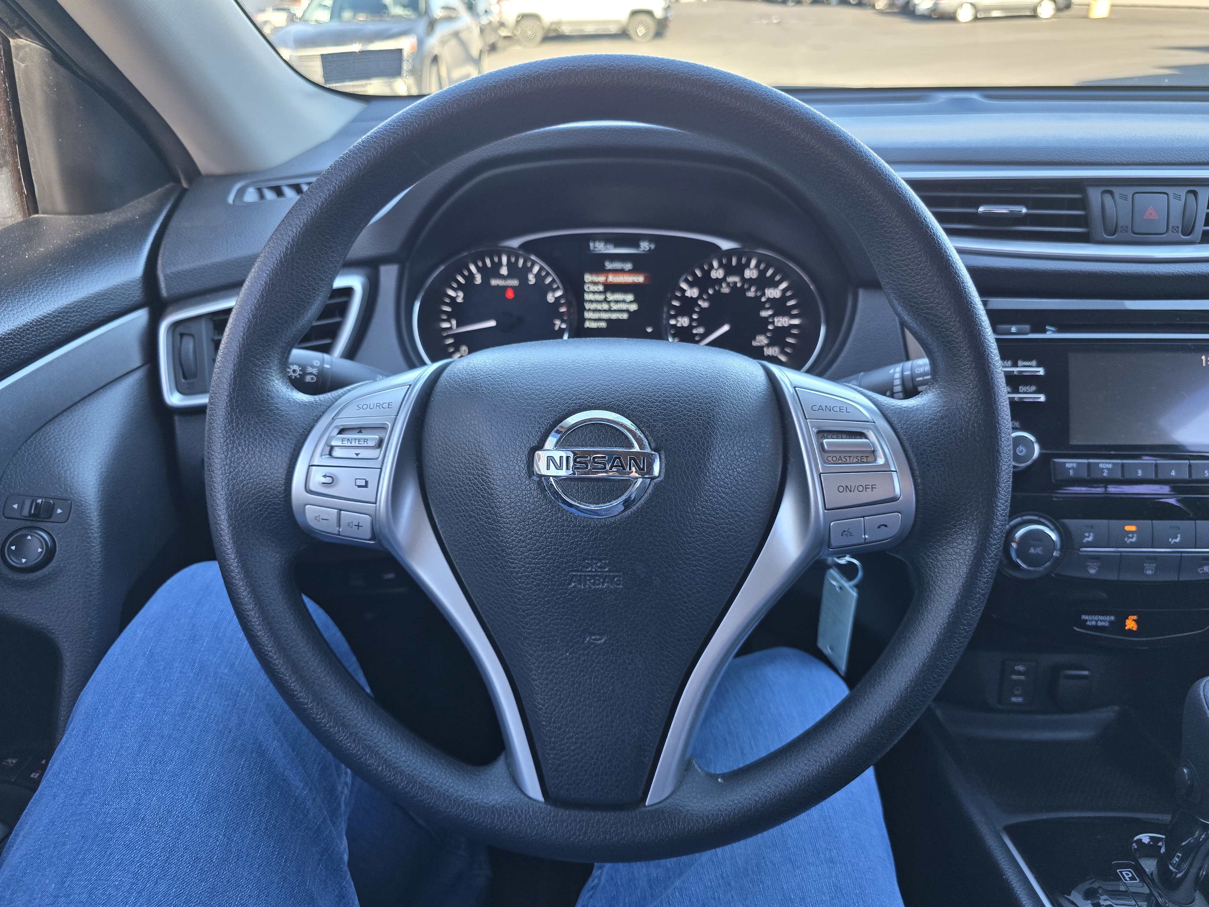 Used 2016 Nissan Rogue S image 17