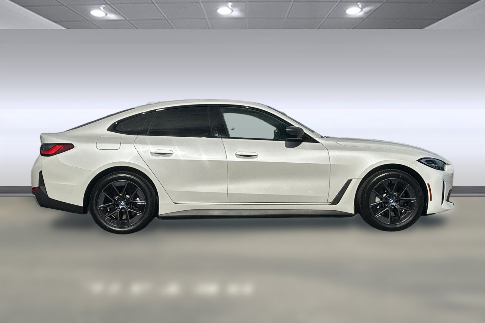 Certified 2023 BMW i4 eDrive35 w/ Premium Package RWD image 7