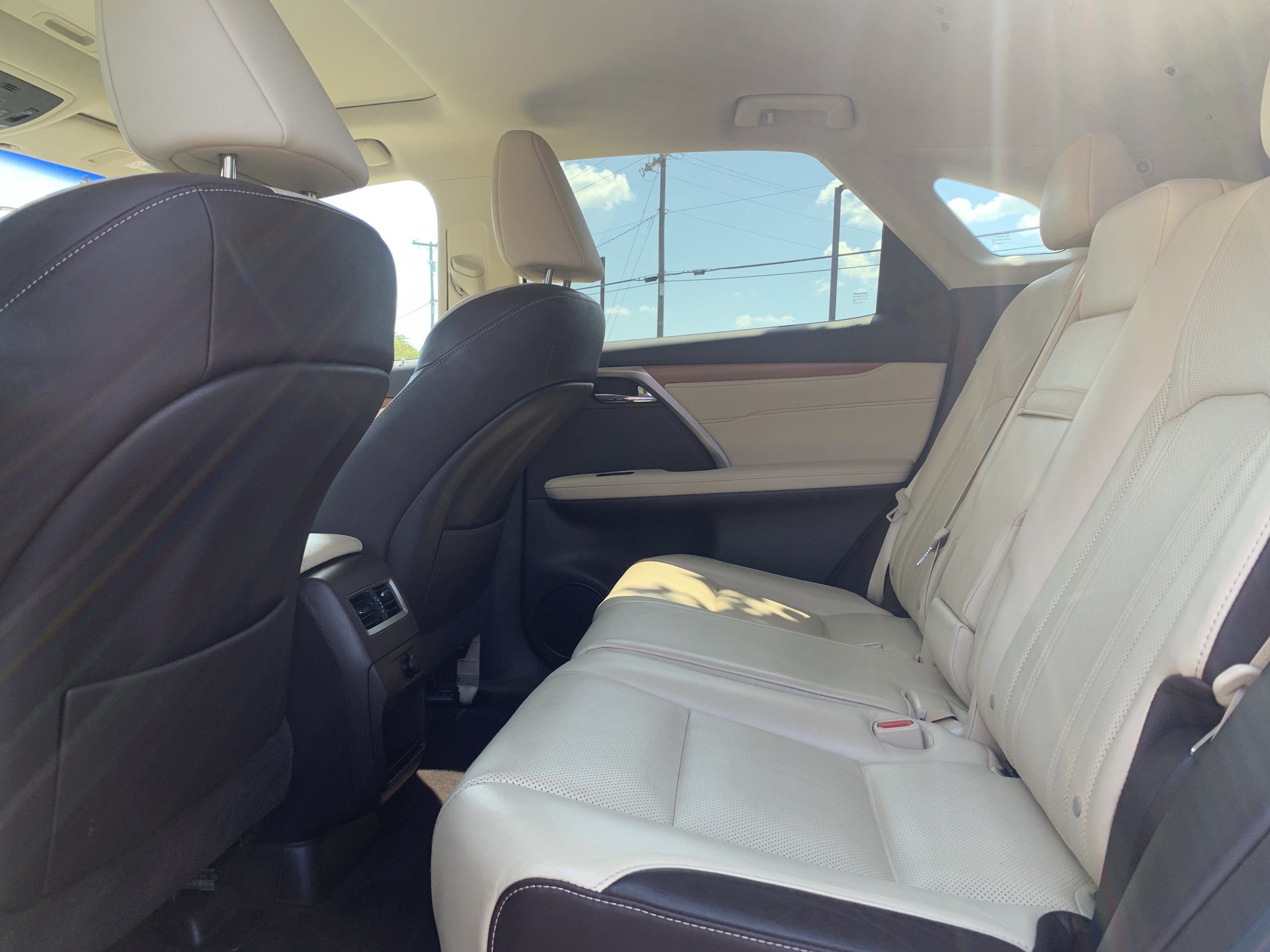 Used 2016 Lexus RX 350 AWD w/ Premium Package image 32