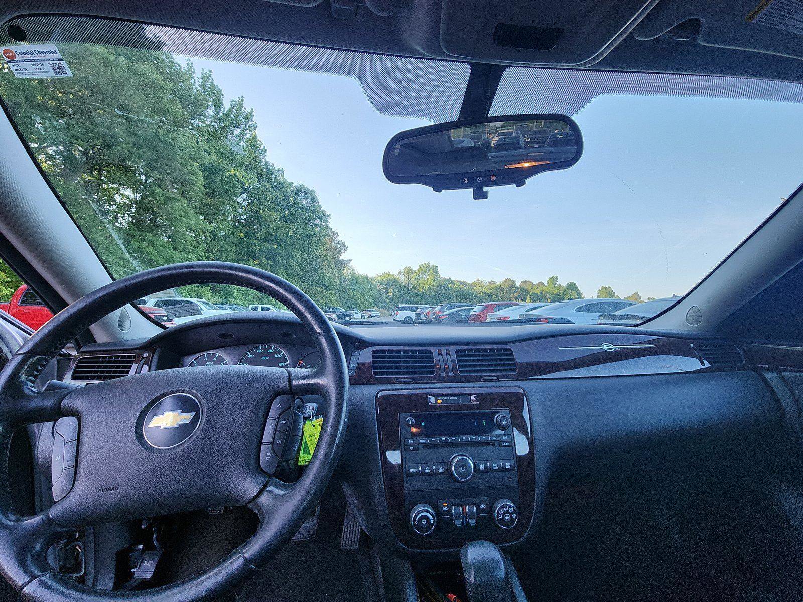 Used 2013 Chevrolet Impala LT w/ LT Sunroof Package FWD image 16