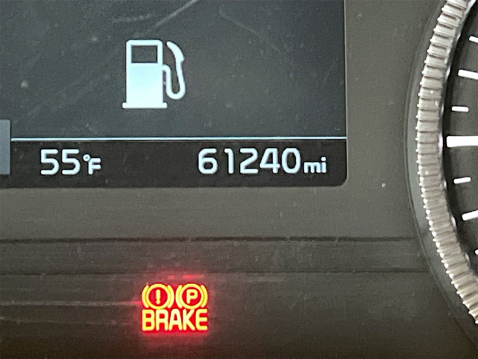 Used 2022 Kia Telluride EX w/ EX Premium Package image 12