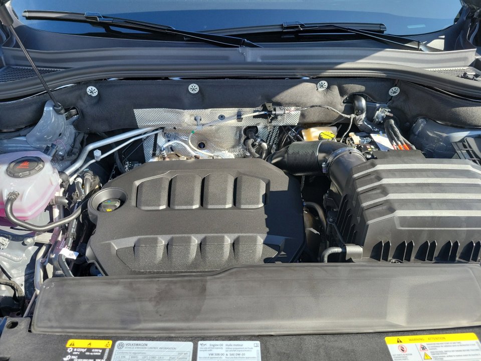 New 2025 Volkswagen Atlas Cross Sport SEL Premium R-Line image 16