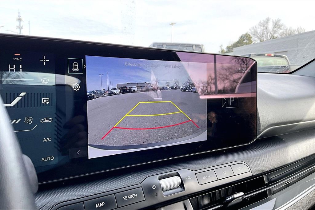 Used 2025 Kia K4 EX image 22