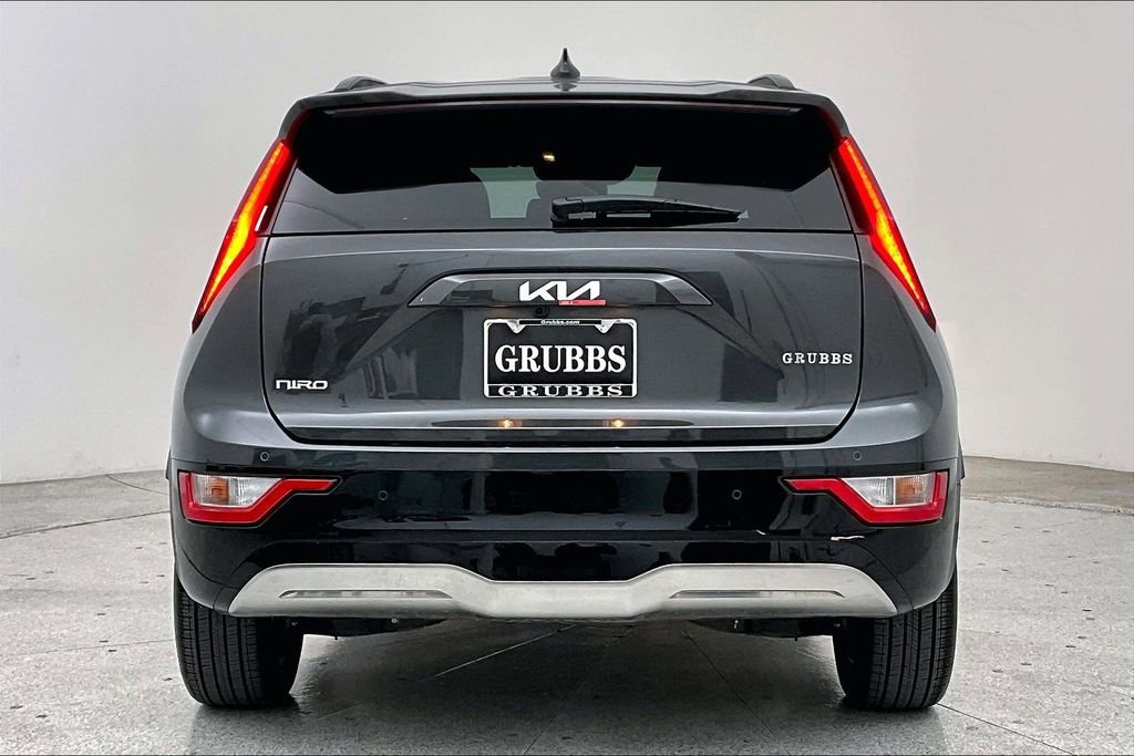 Used 2025 Kia Niro Wind w/ Wind Preserve Package image 6