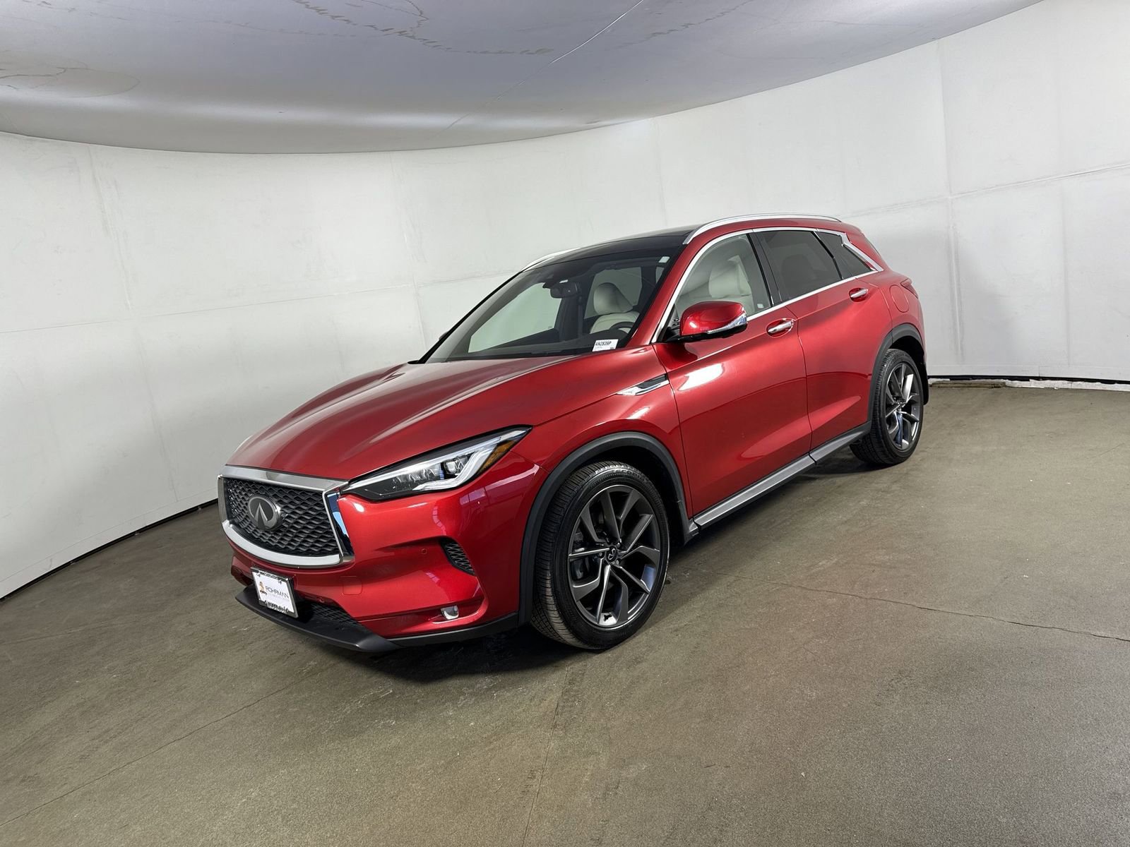 Used 2022 INFINITI QX50 Autograph image 2