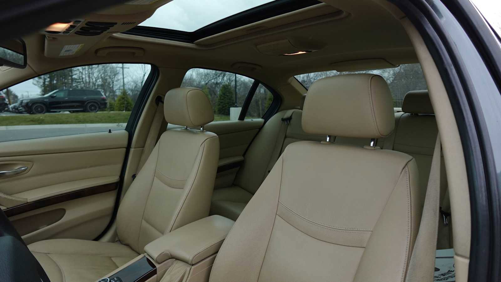 Used 2011 BMW 328i xDrive 328i xDrive image 40