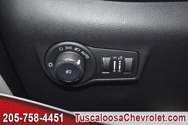 Used 2025 Jeep Compass Limited AWD/4WD image 39