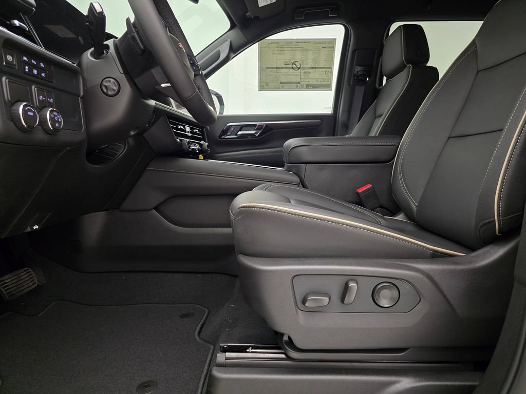 New 2026 Chevrolet Tahoe Premier RWD image 2