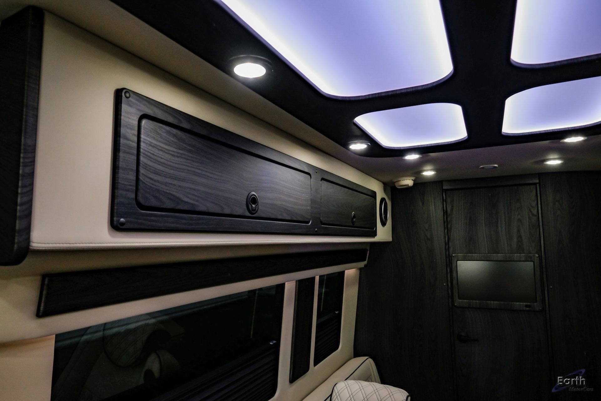 Used 2025 Mercedes-Benz Sprinter 3500 image 77