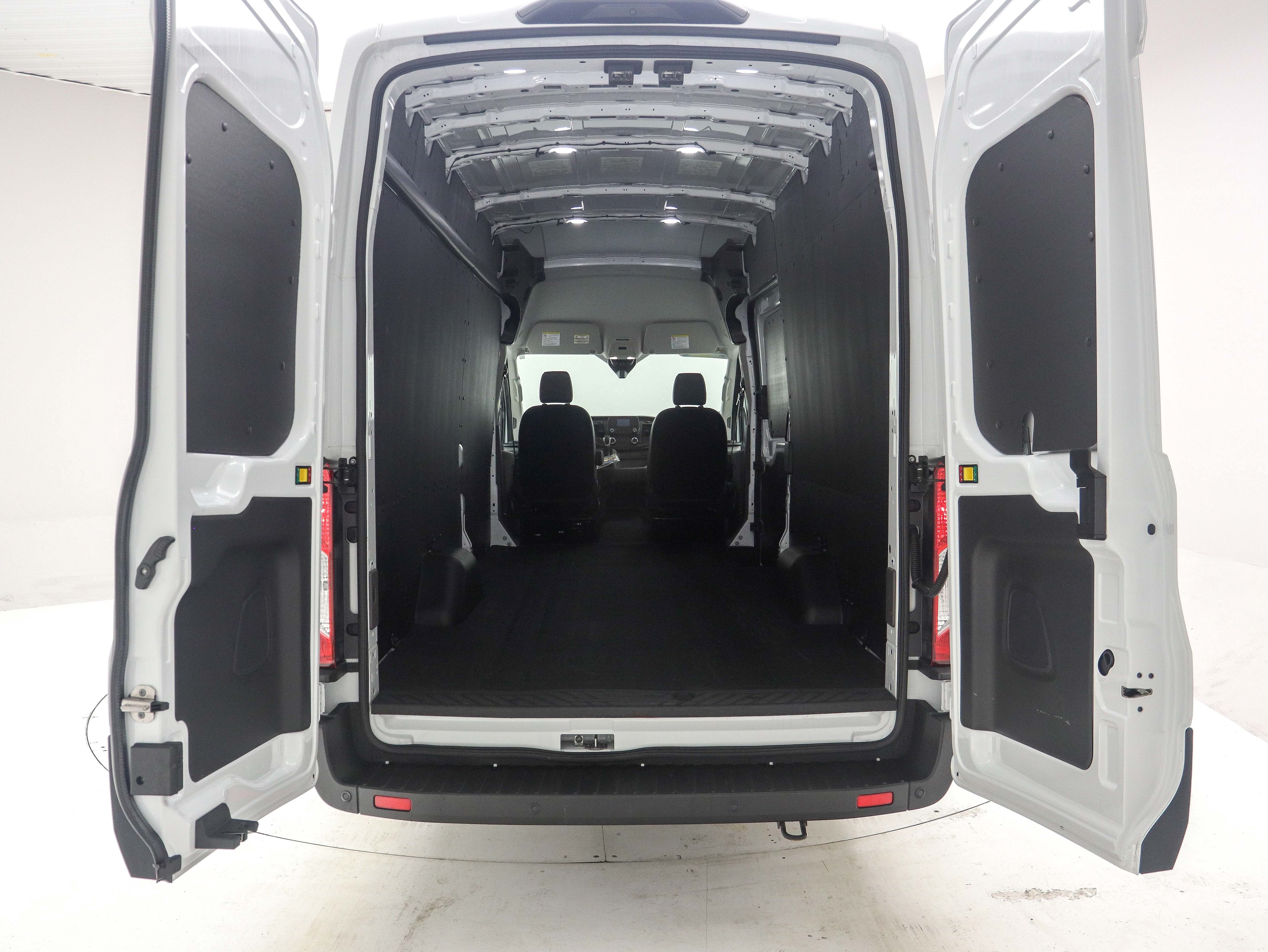 Used 2025 Ford Transit 250 148 High Roof Extended w/ Load Area Protection Package RWD image 10