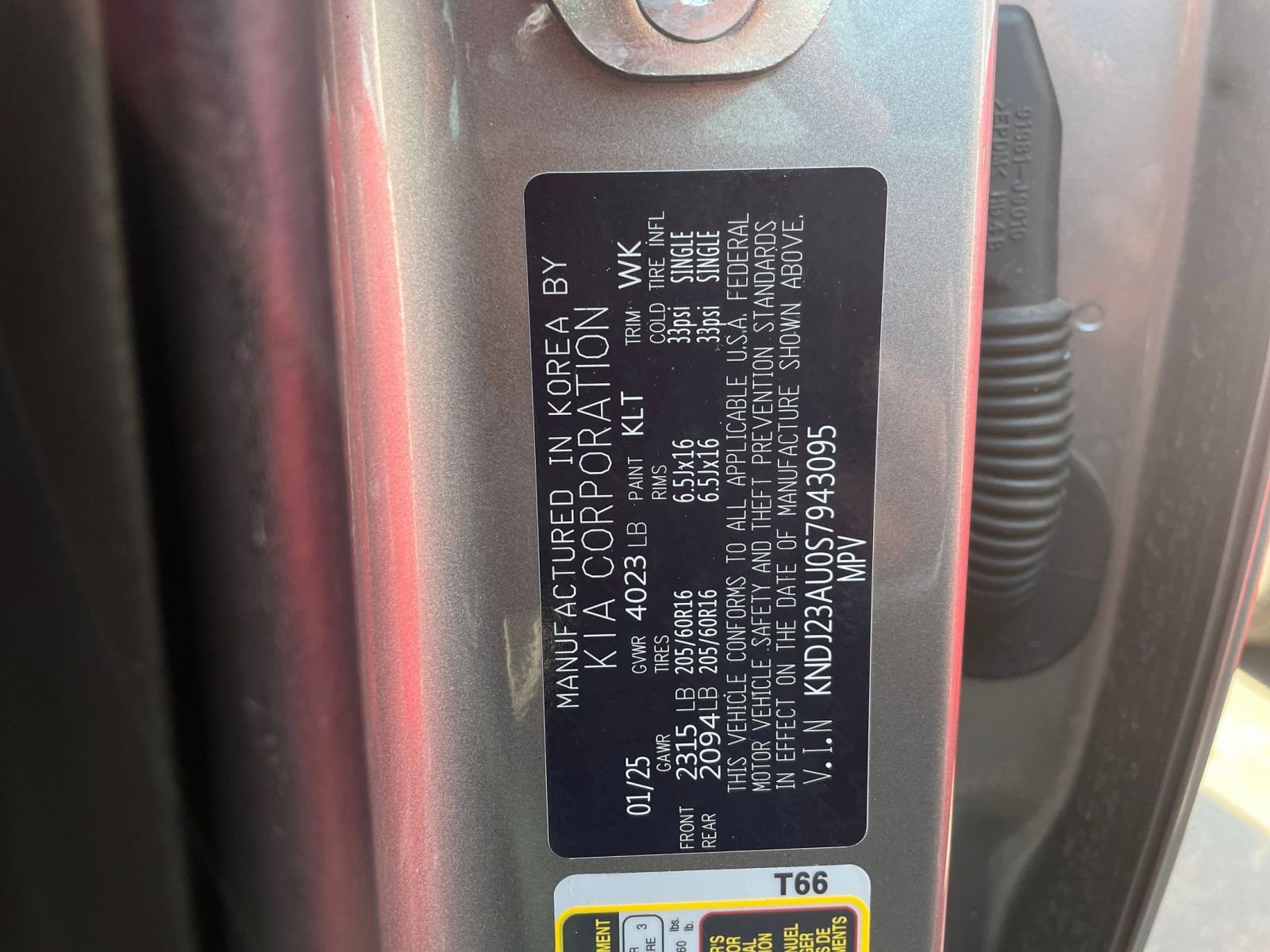 Used 2025 Kia Soul LX w/ LX Technology Package image 27