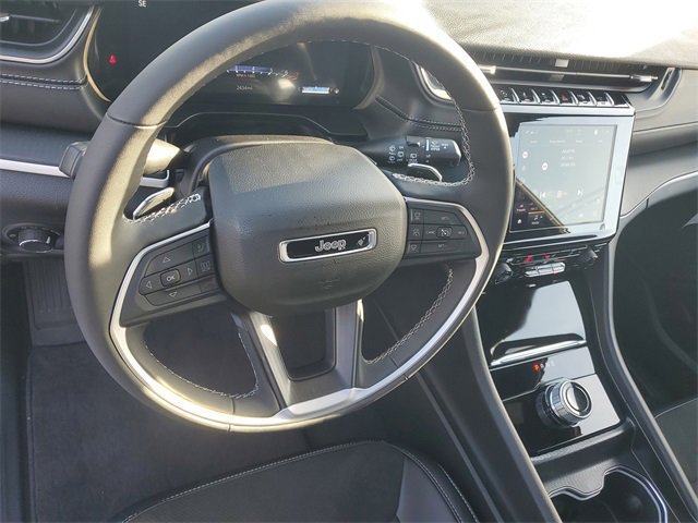 New 2025 Jeep Grand Cherokee L Altitude image 20