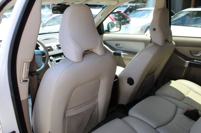 Used 2011 Volvo XC90 3.2 FWD image 19