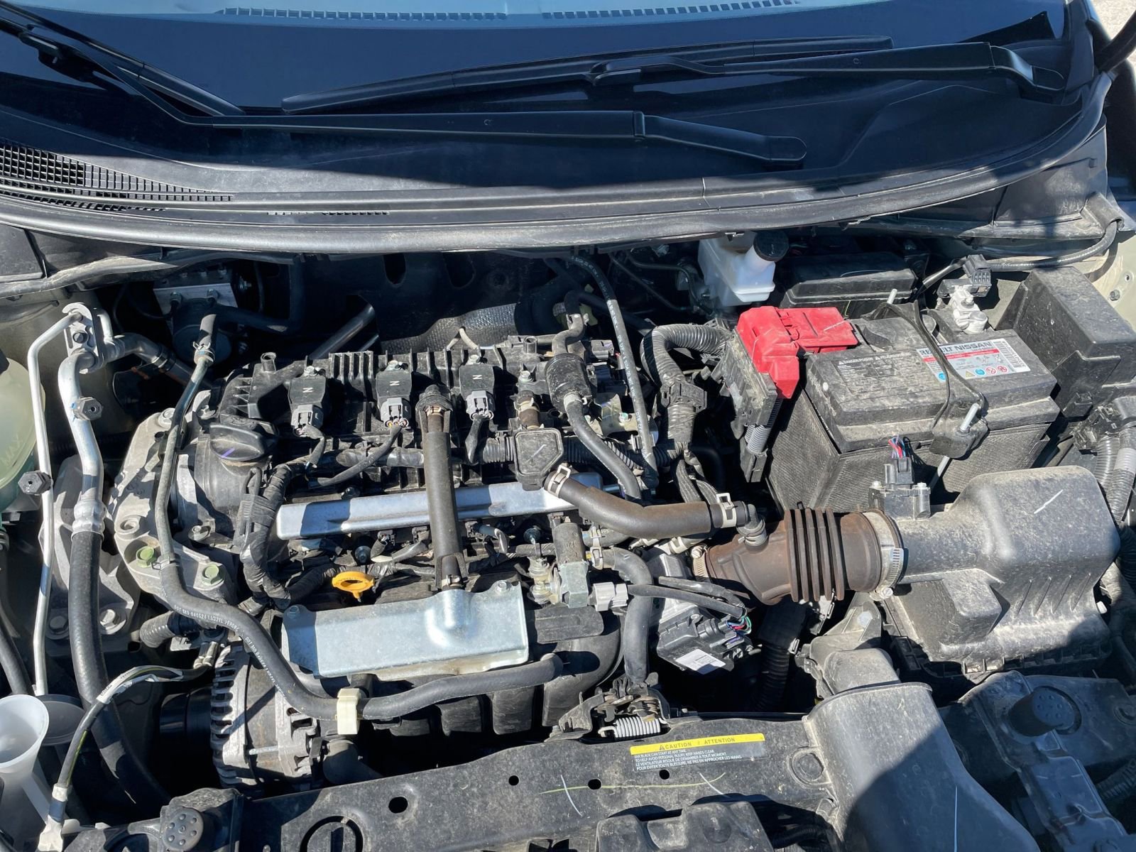 Used 2025 Nissan Versa SV image 30