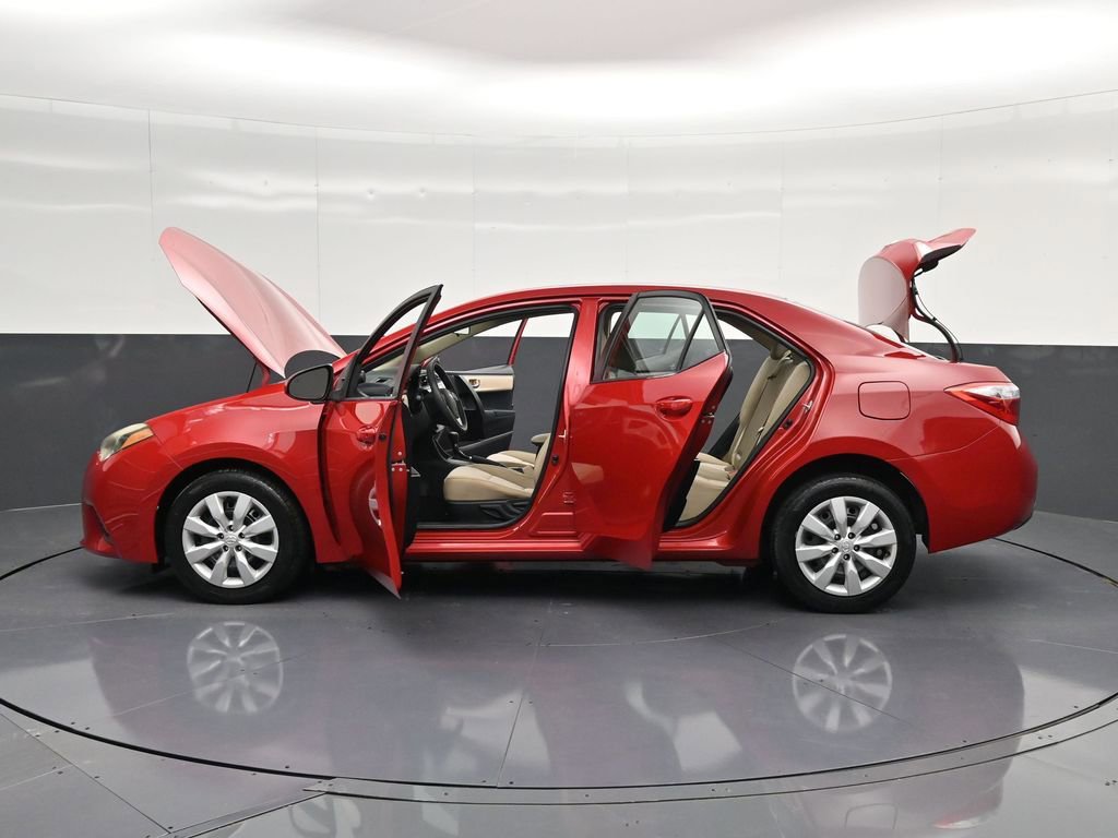 Used 2016 Toyota Corolla LE FWD image 43