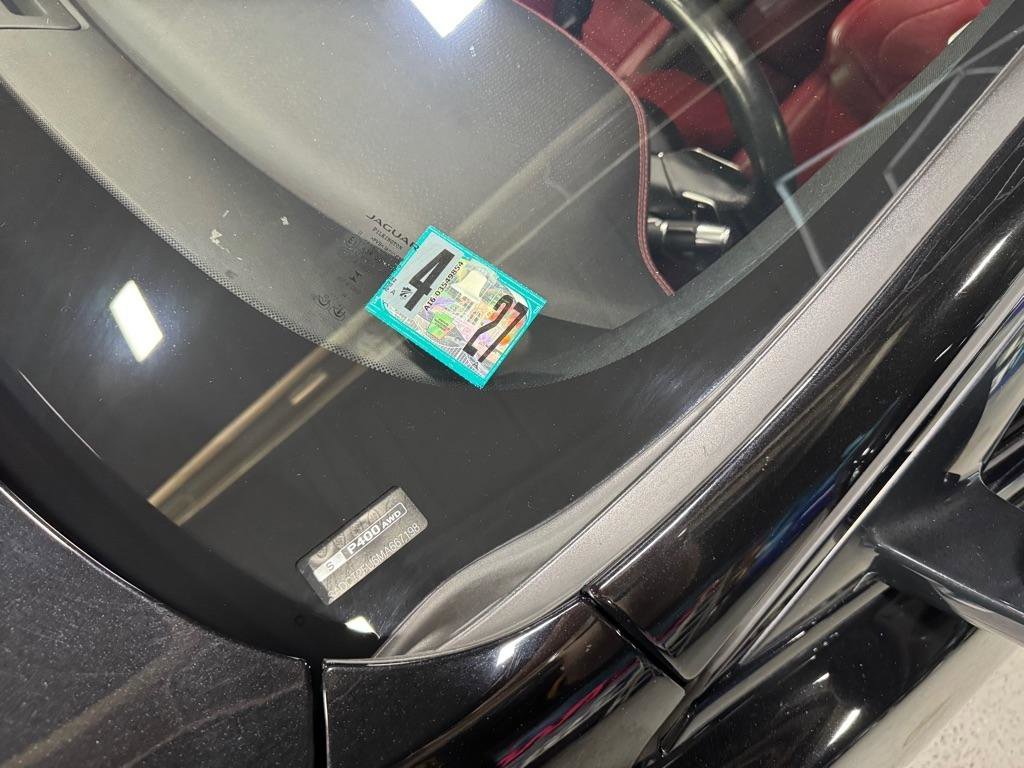 Used 2021 Jaguar F-PACE R-Dynamic S image 14