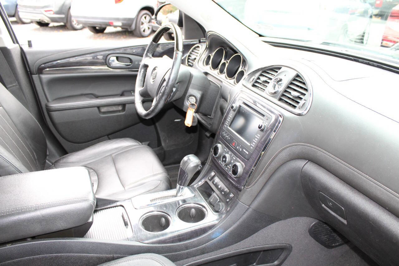 Used 2017 Buick Enclave Leather w/ Enclave Sport Touring Edition image 12