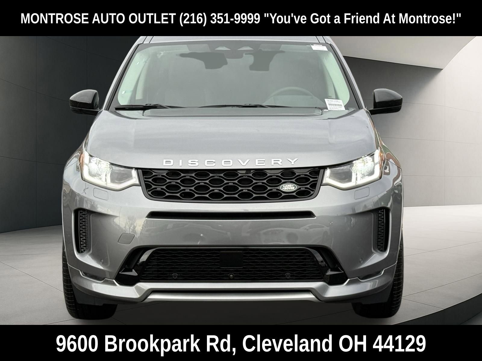 New 2025 Land Rover Discovery Sport S image 8