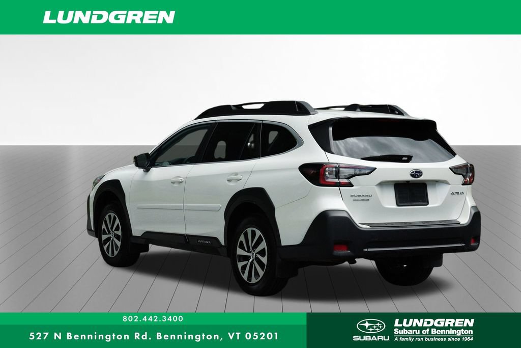 Used 2023 Subaru Outback Premium AWD/4WD image 29