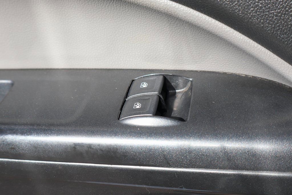 Used 2022 GMC Canyon Elevation Standard w/ Convenience Package image 17