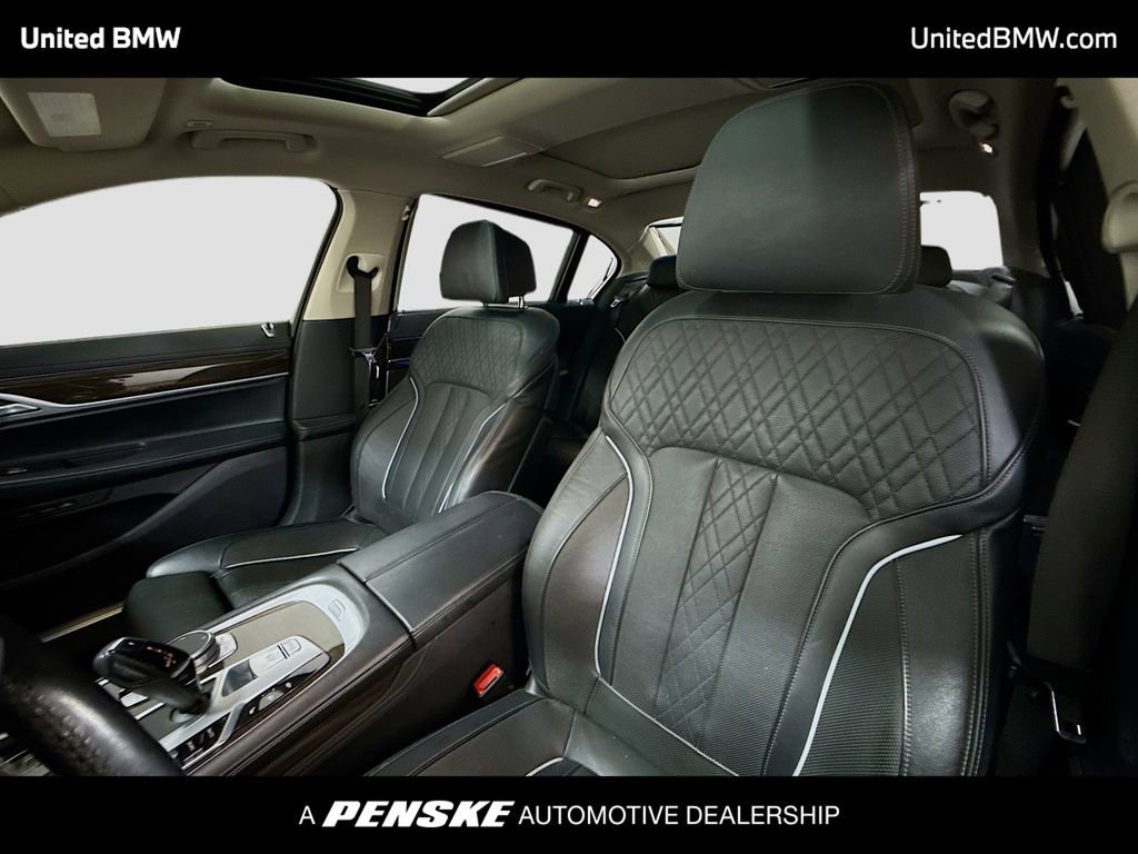 Used 2020 BMW 740i image 5