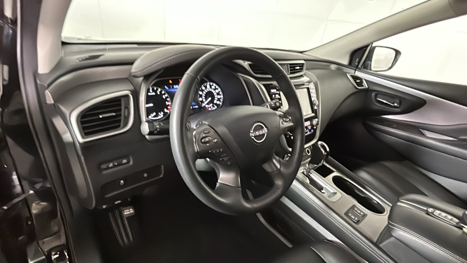 Used 2024 Nissan Murano SV w/ SV Midnight Edition Package AWD/4WD image 15