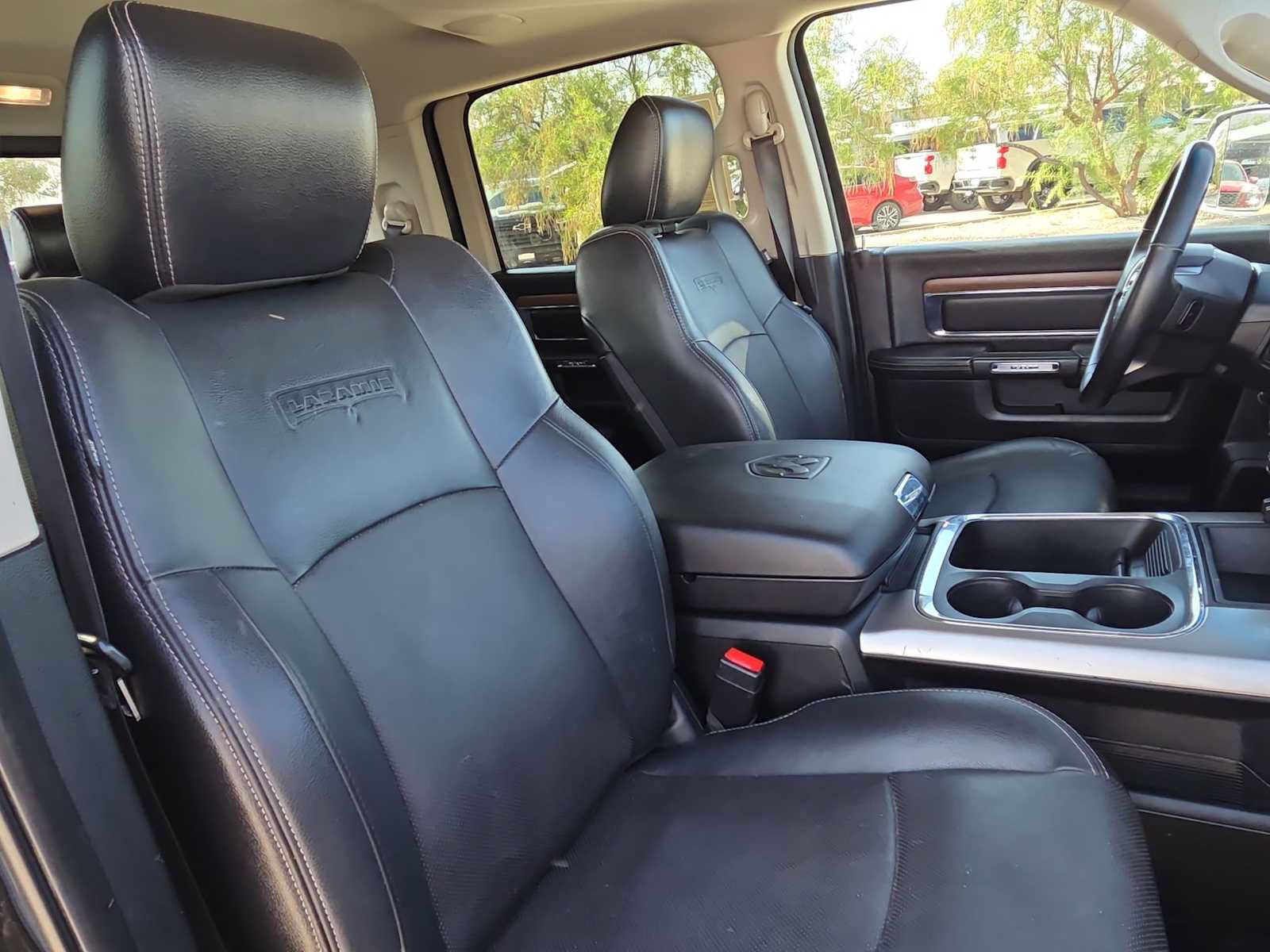 Used 2017 RAM 2500 Laramie AWD/4WD image 18