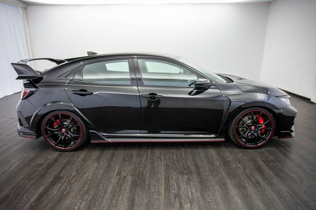 Used 2019 Honda Civic Type R image 6