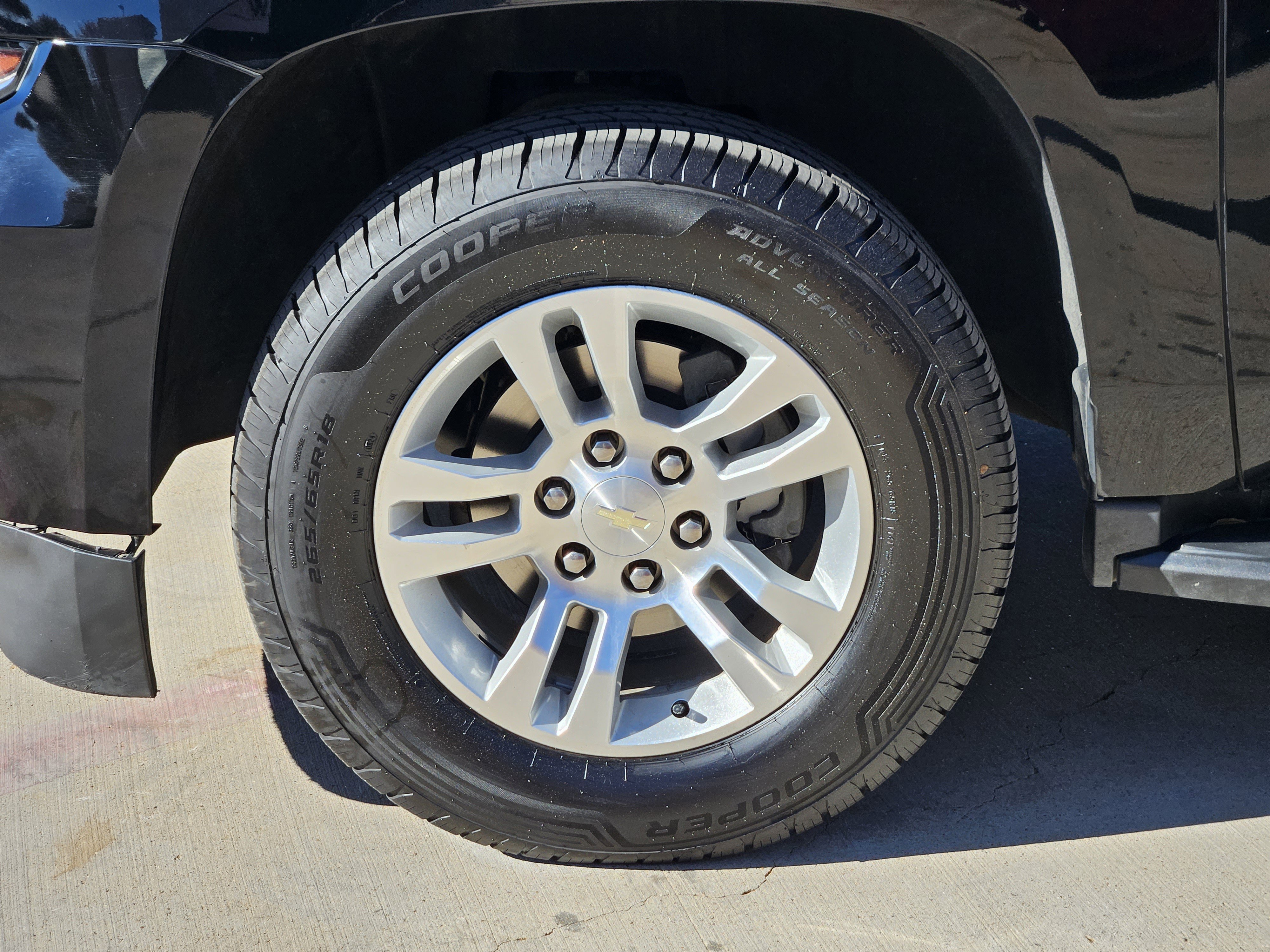 Used 2019 Chevrolet Tahoe LT image 11