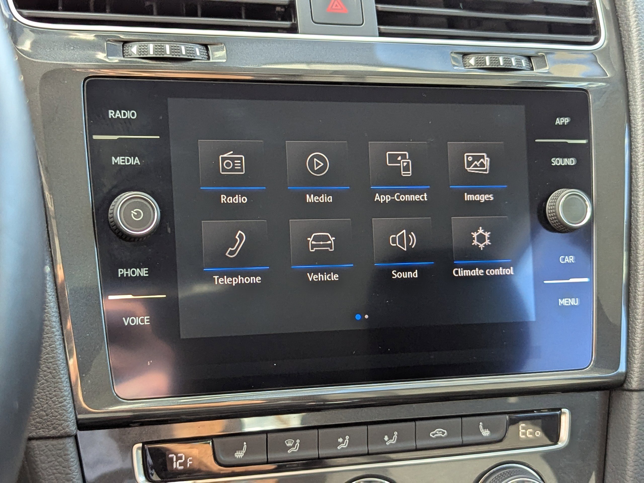 Used 2019 Volkswagen e-Golf SE w/ Driver Assistance Package image 18