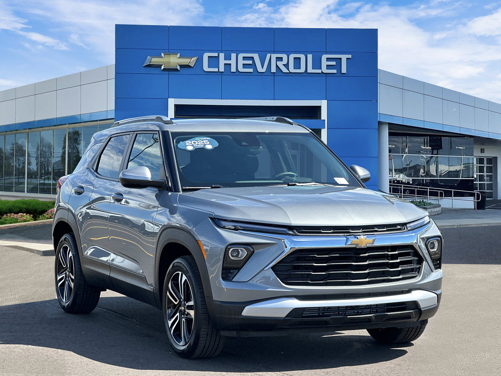 Certified 2025 Chevrolet TrailBlazer LT w/ LT Cold Weather Package AWD/4WD image 6