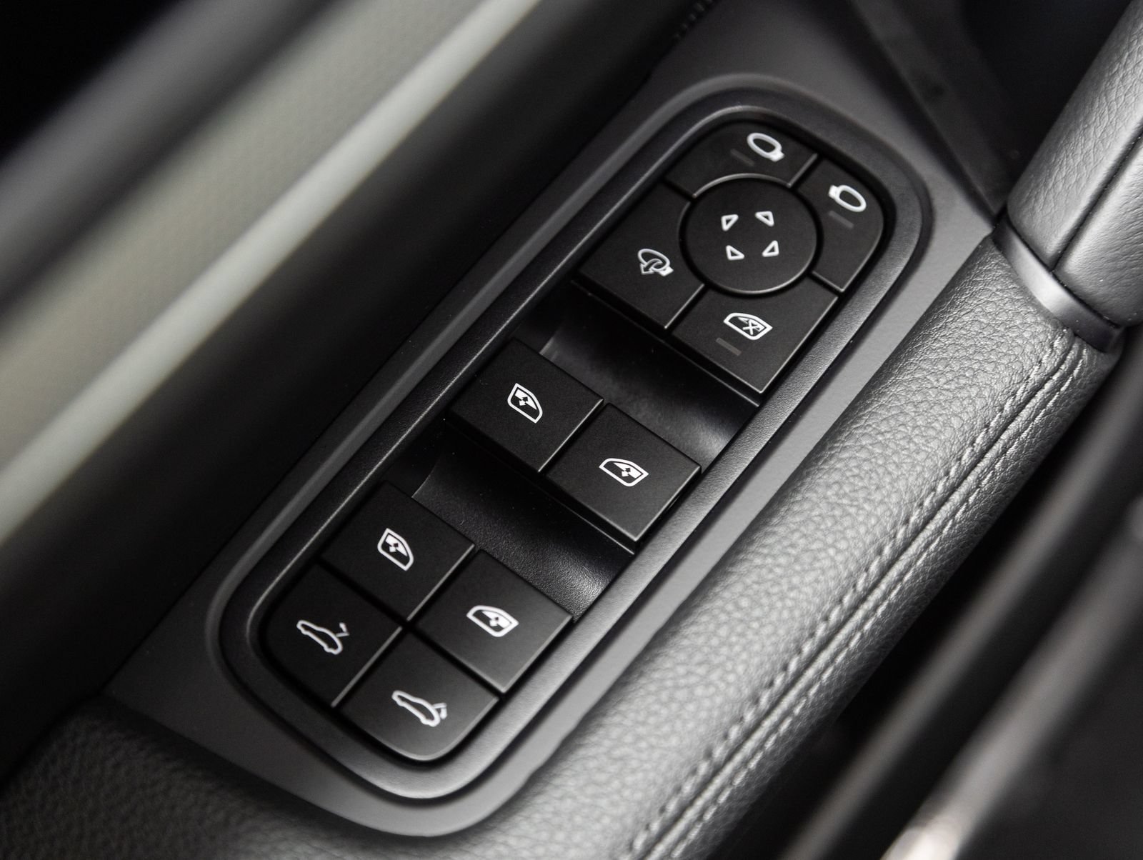 New 2026 Porsche Cayenne S AWD/4WD image 20