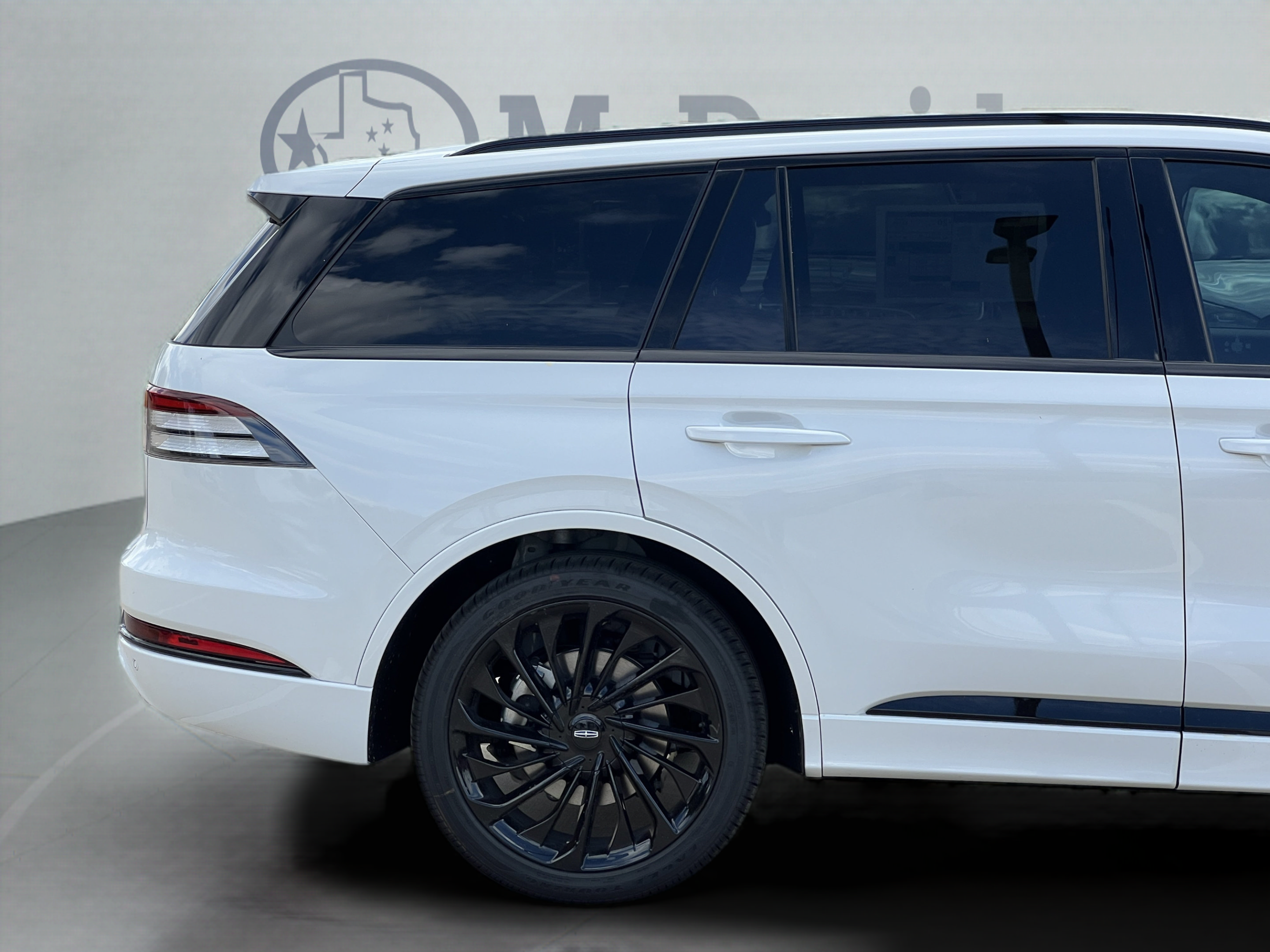 New 2027 Lincoln Aviator Reserve AWD/4WD image 11