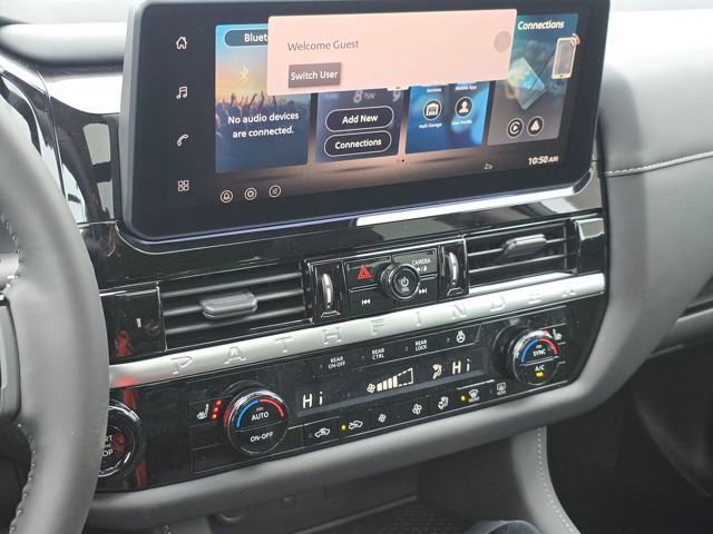 New 2026 Nissan Pathfinder SL image 9