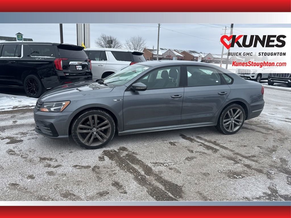 Used 2018 Volkswagen Passat 2.0T S image 6