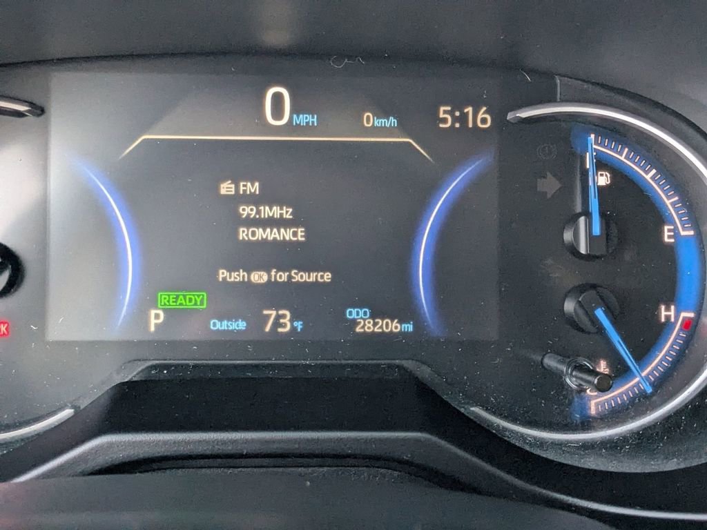 Used 2025 Toyota RAV4 XLE image 17