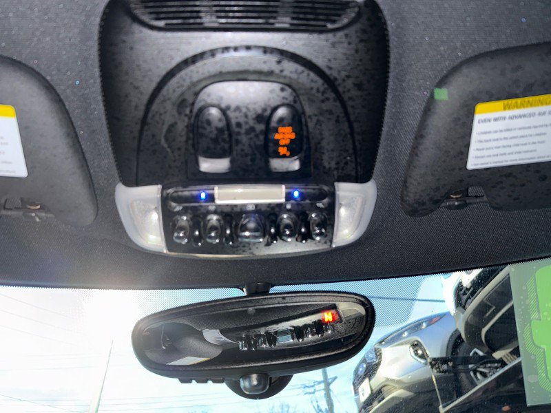 Used 2014 MINI Cooper 2-Door Hardtop image 38