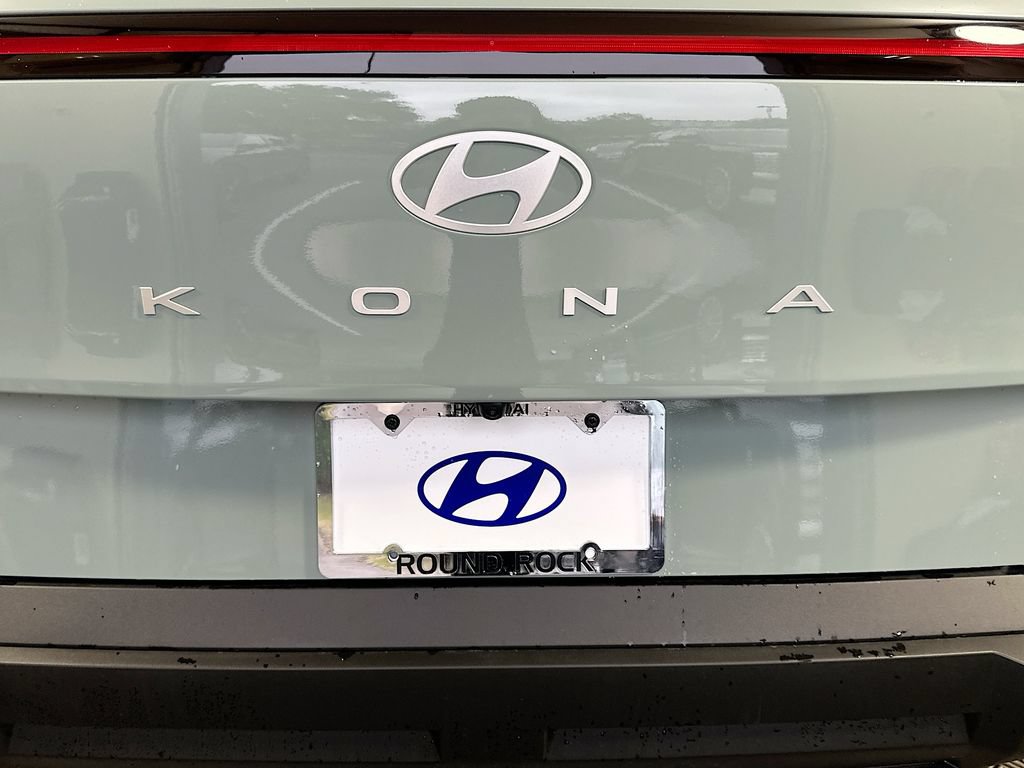 Certified 2024 Toyota Camry SE w/ Convenience Package FWD image 6