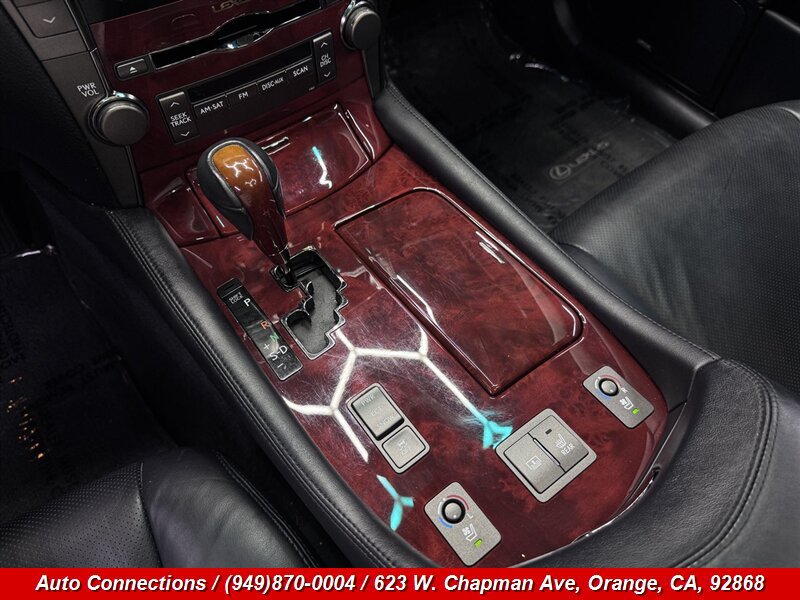 Used 2007 Lexus LS 460 RWD image 13